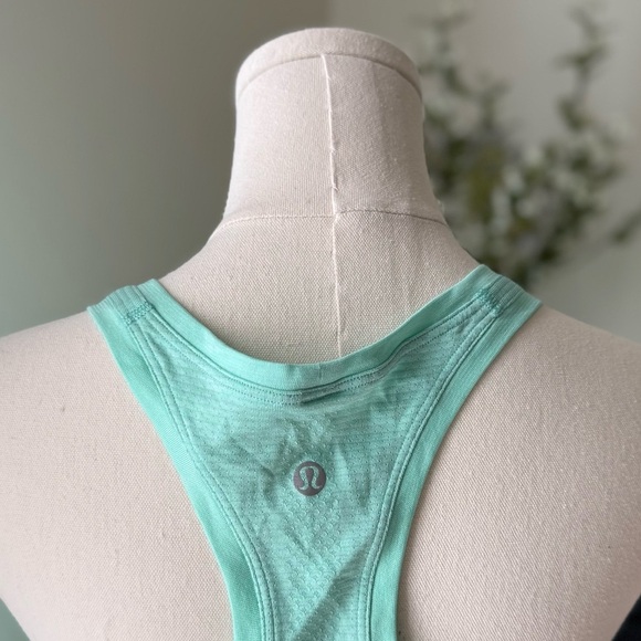 NWOT Lululemon Athletica Swiftly Mint Green Women's Sport Tank Top Size 8 - Picture 5 of 6